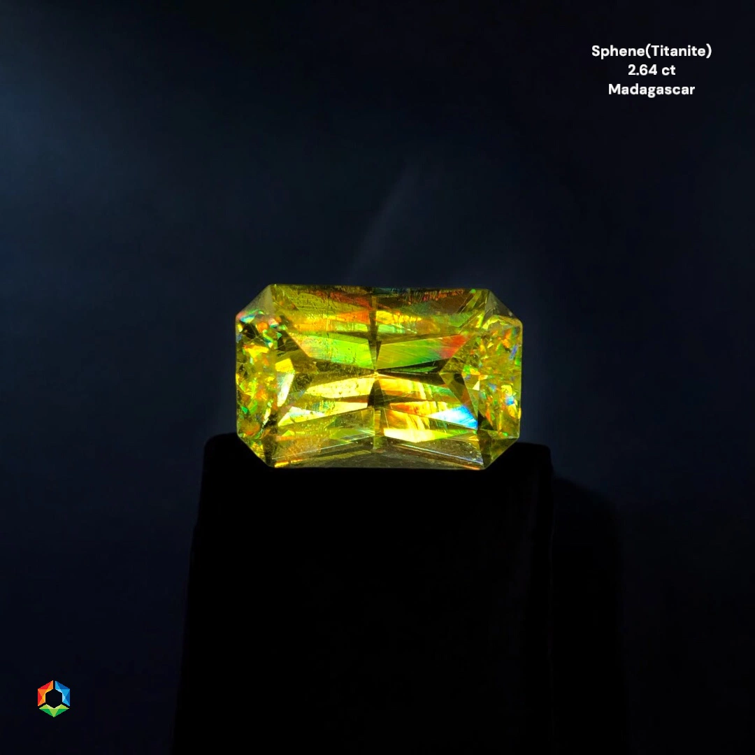 2.64 ct Green Sphene Octagon
