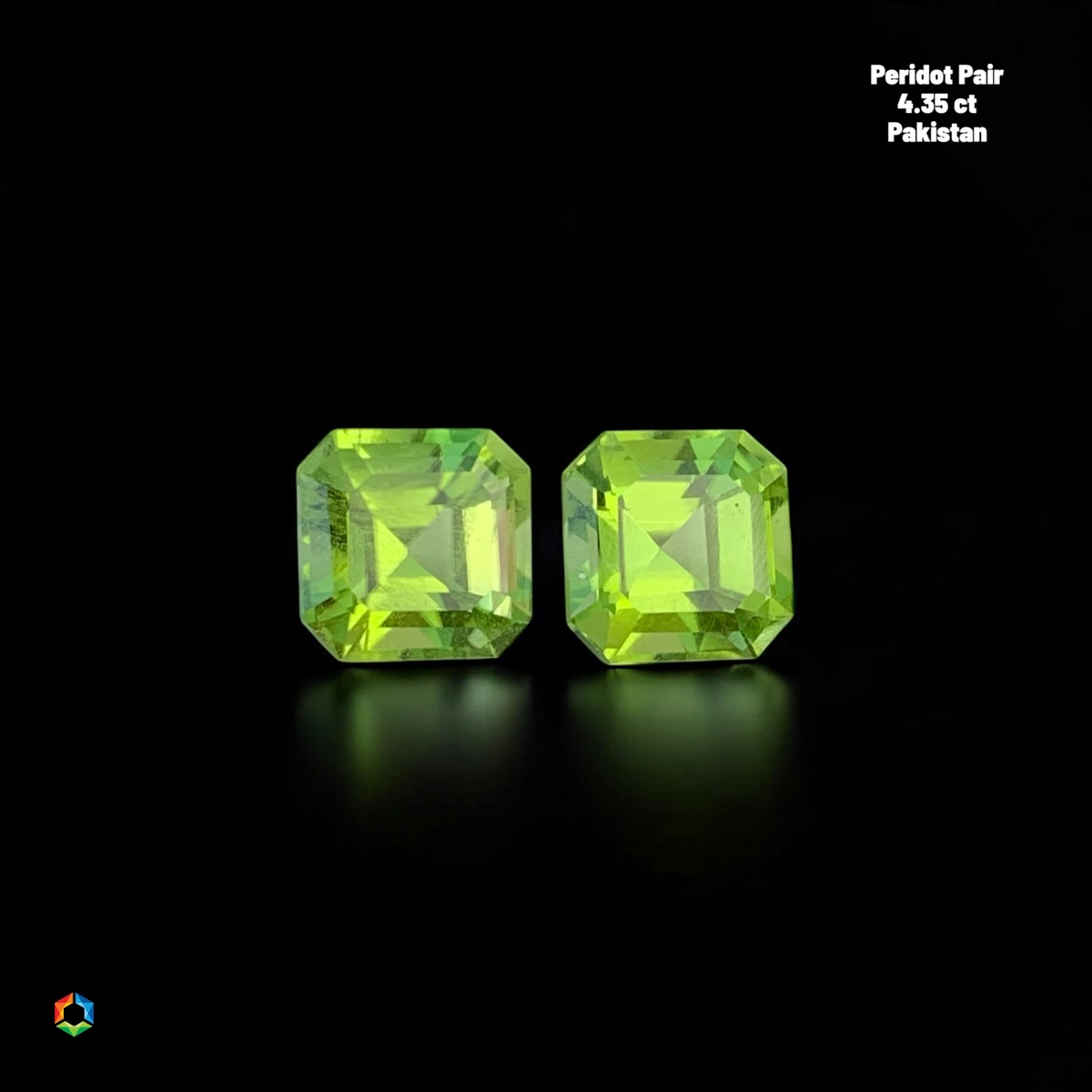 4.35 ct Green Peridot Octagon
