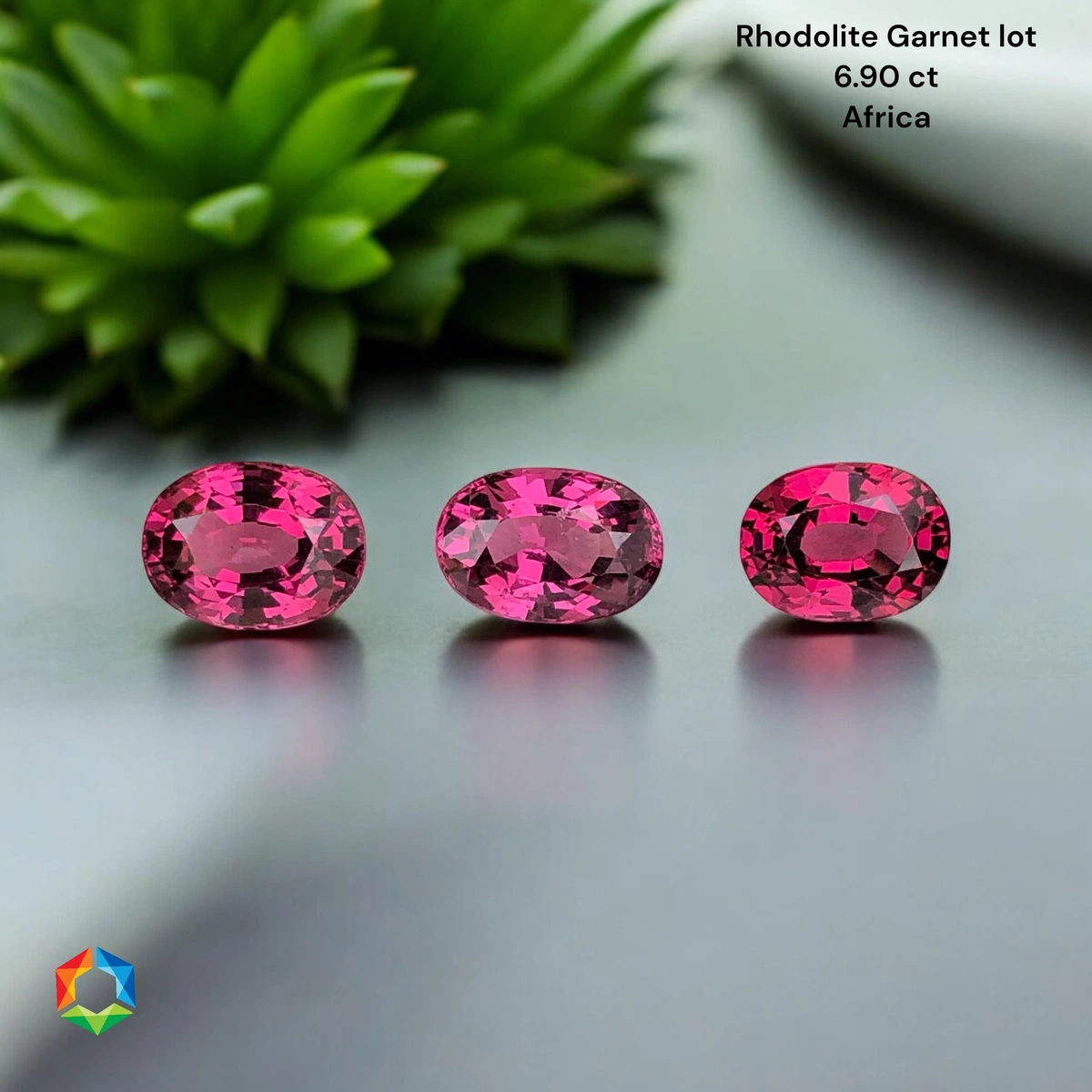 6.9 ct Pink Rhodolite Garnet Oval