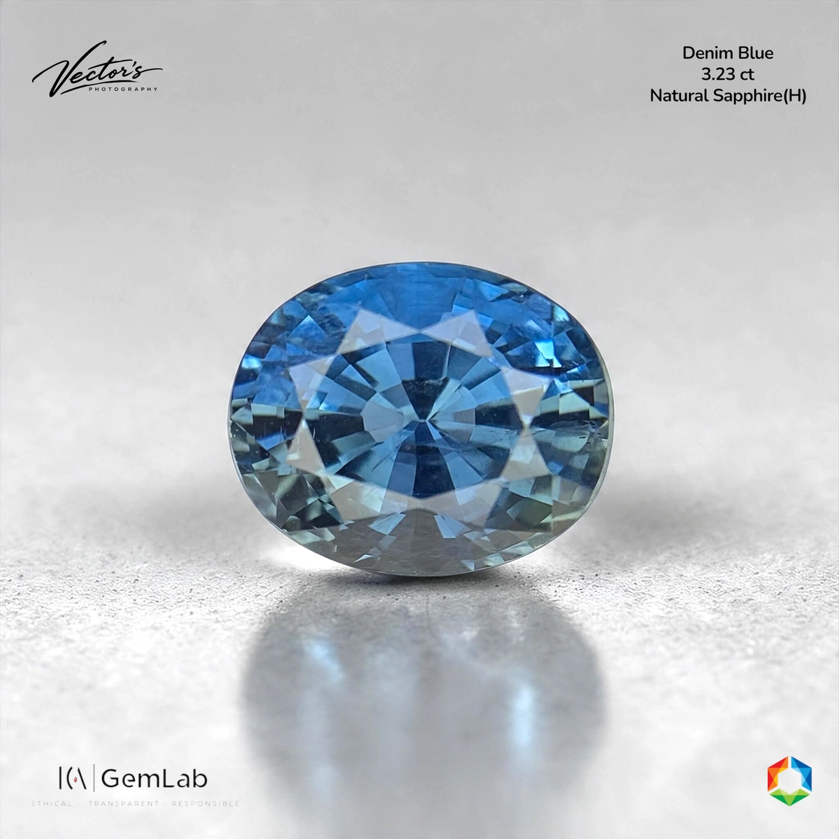 3.23 ct Blue Blue Sapphire Oval, Heated – ICA Certified